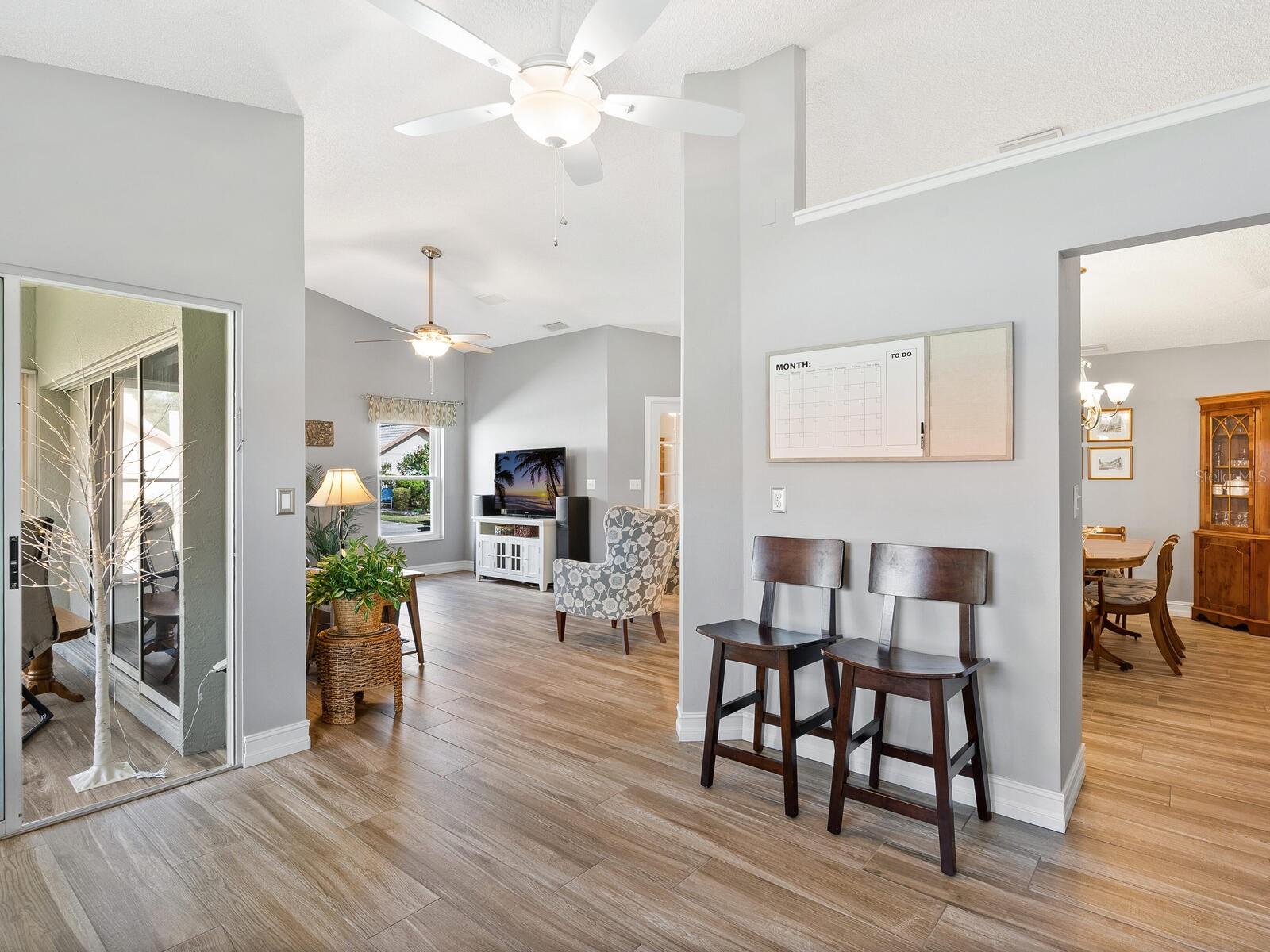 4124 ROSAS AVE #3081