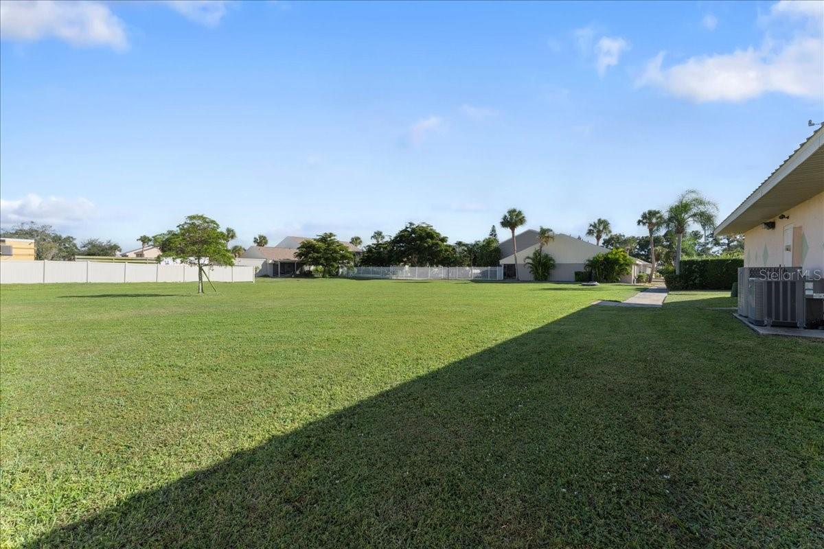 6128 7TH AVE W #6128