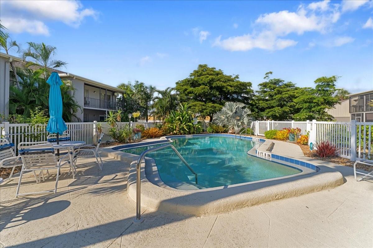 6128 7TH AVE W #6128