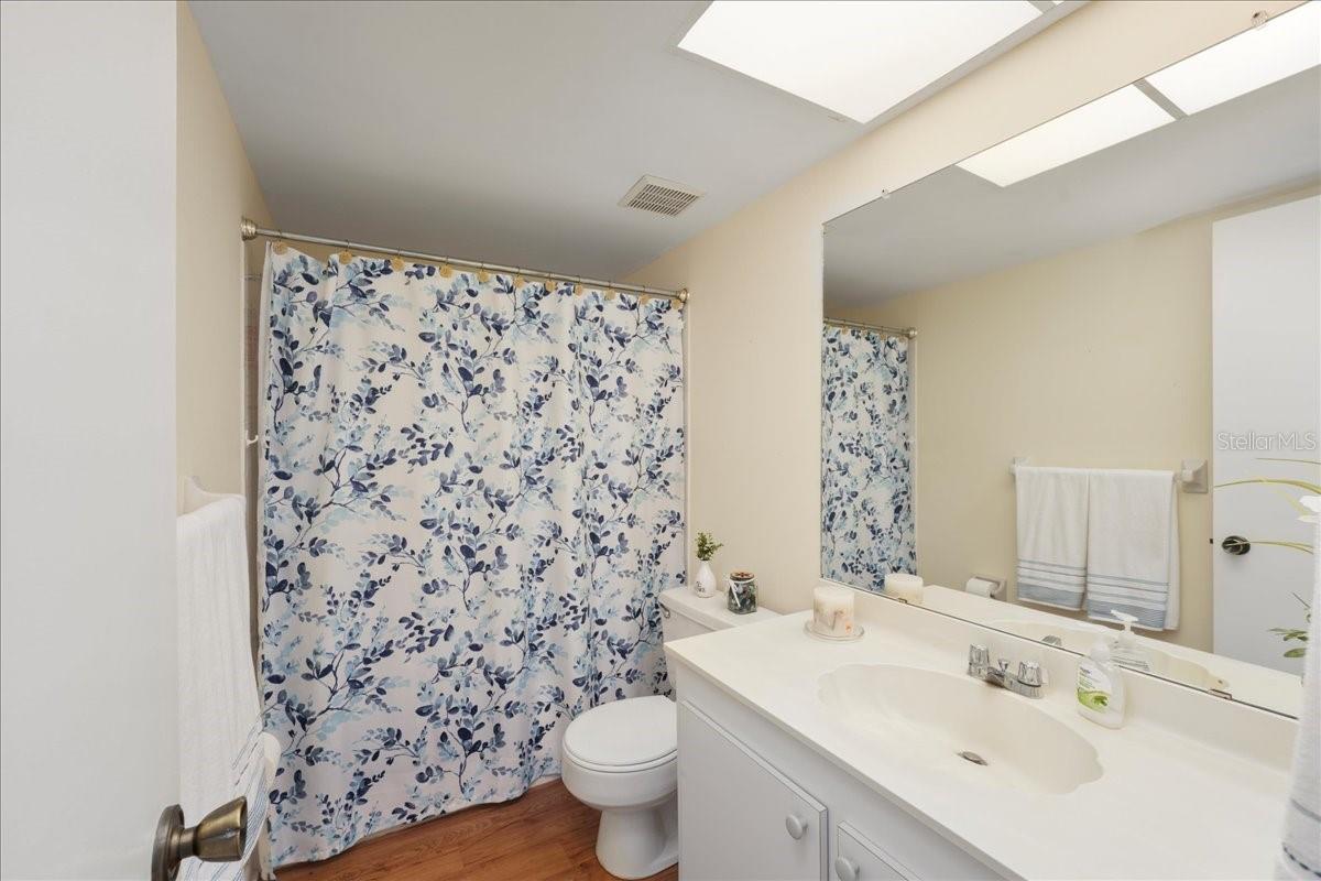 6128 7TH AVE W #6128