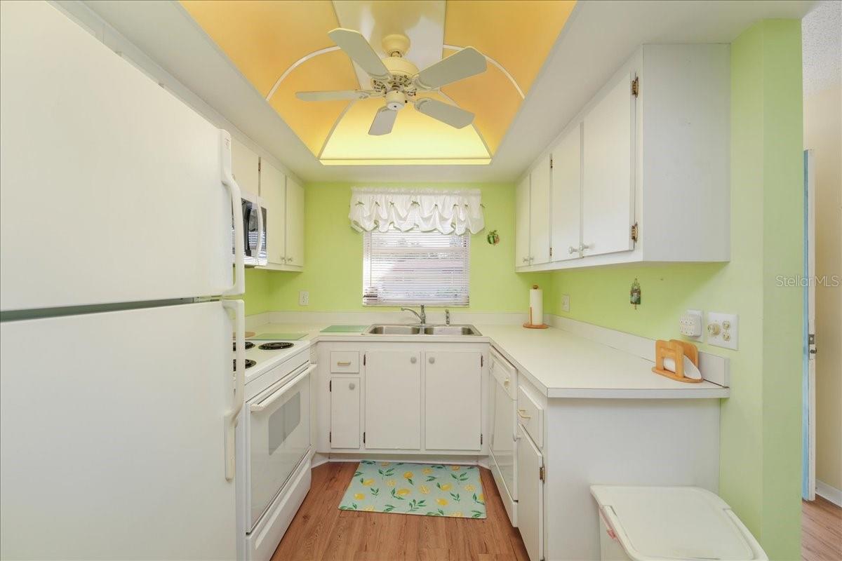 6128 7TH AVE W #6128