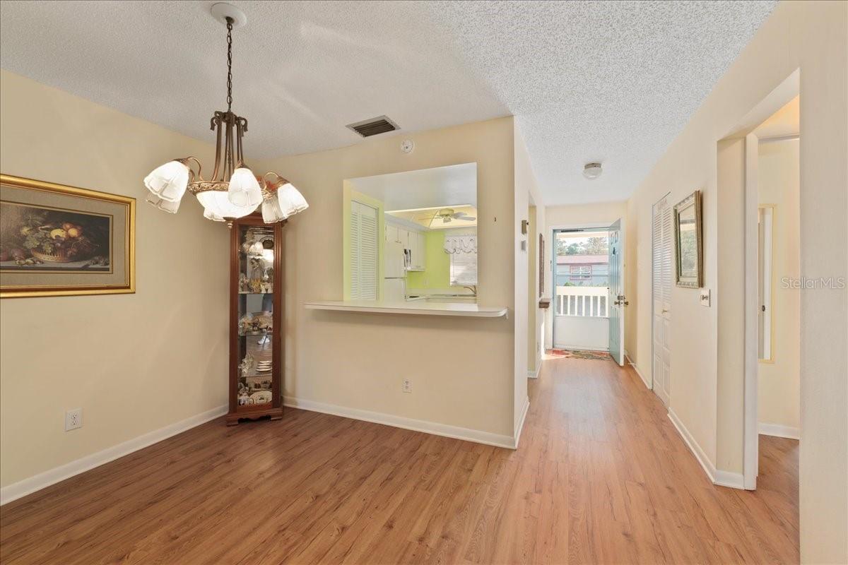 6128 7TH AVE W #6128