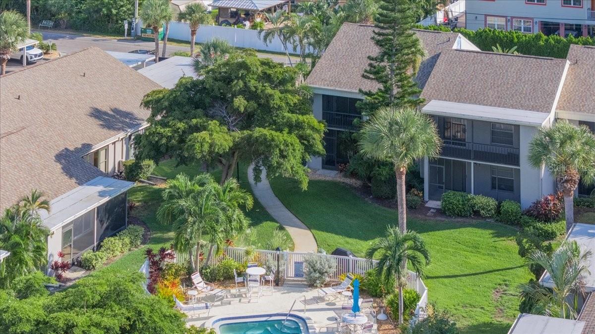 6128 7TH AVE W #6128