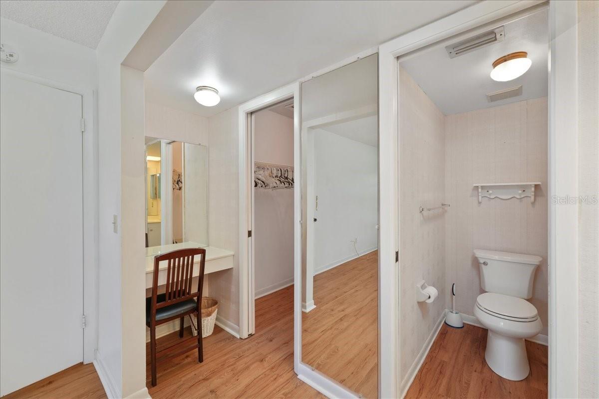 6128 7TH AVE W #6128