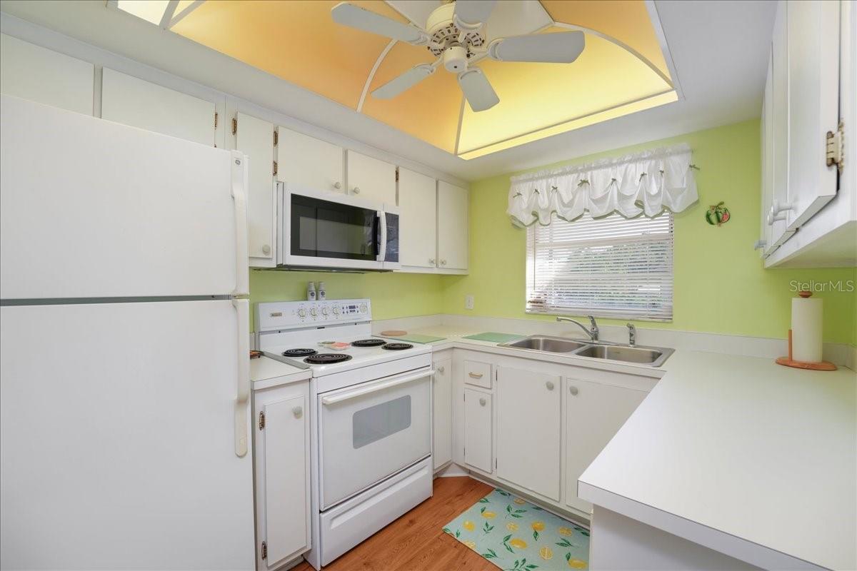 6128 7TH AVE W #6128