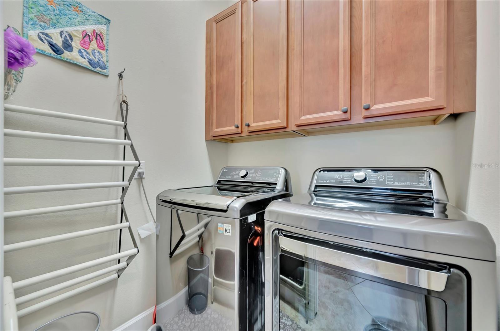 246 SAPPHIRE LAKE DR #201