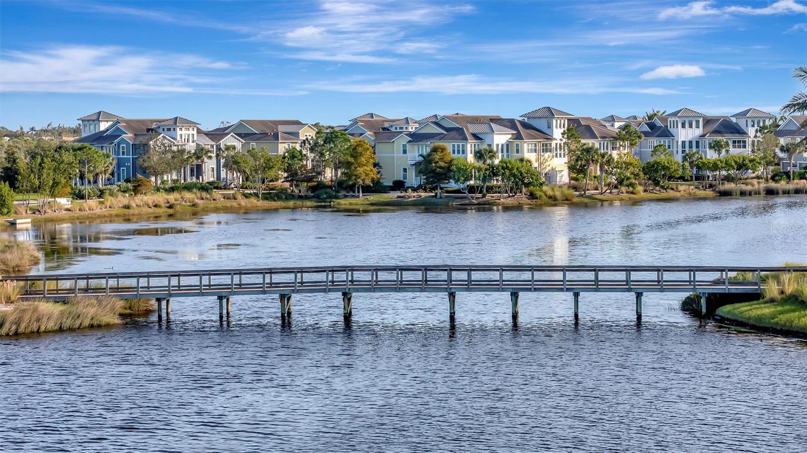 246 SAPPHIRE LAKE DR #201