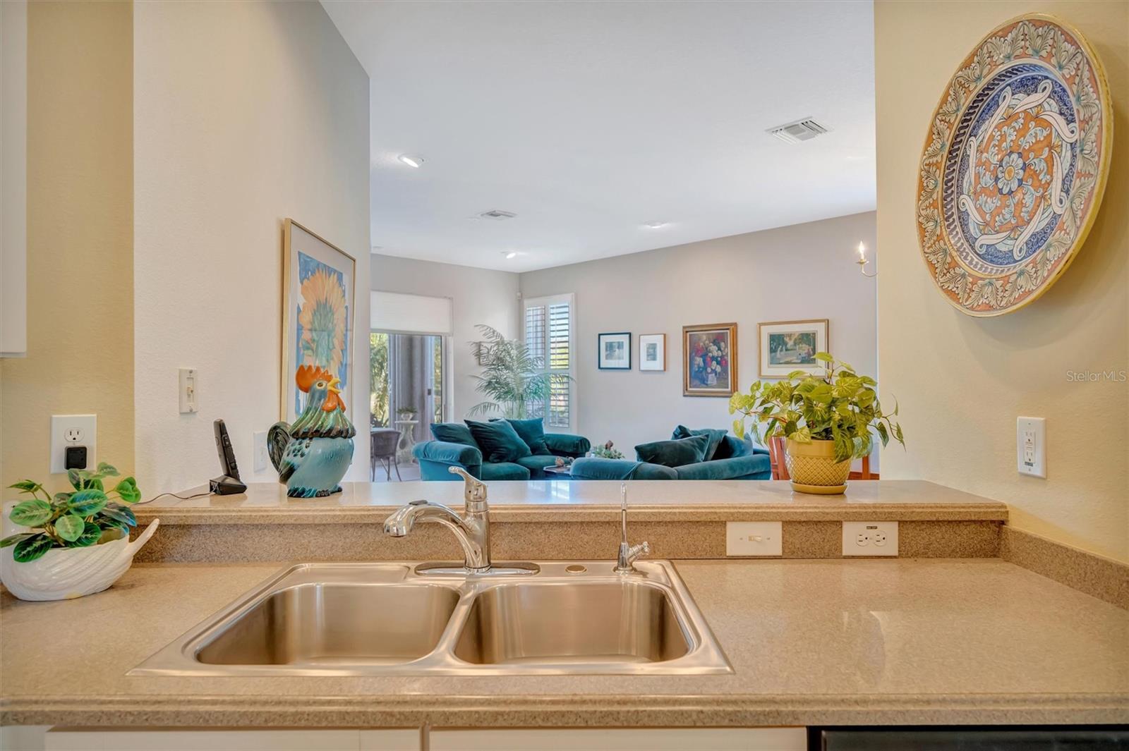 4265 CASCADE FALLS DR