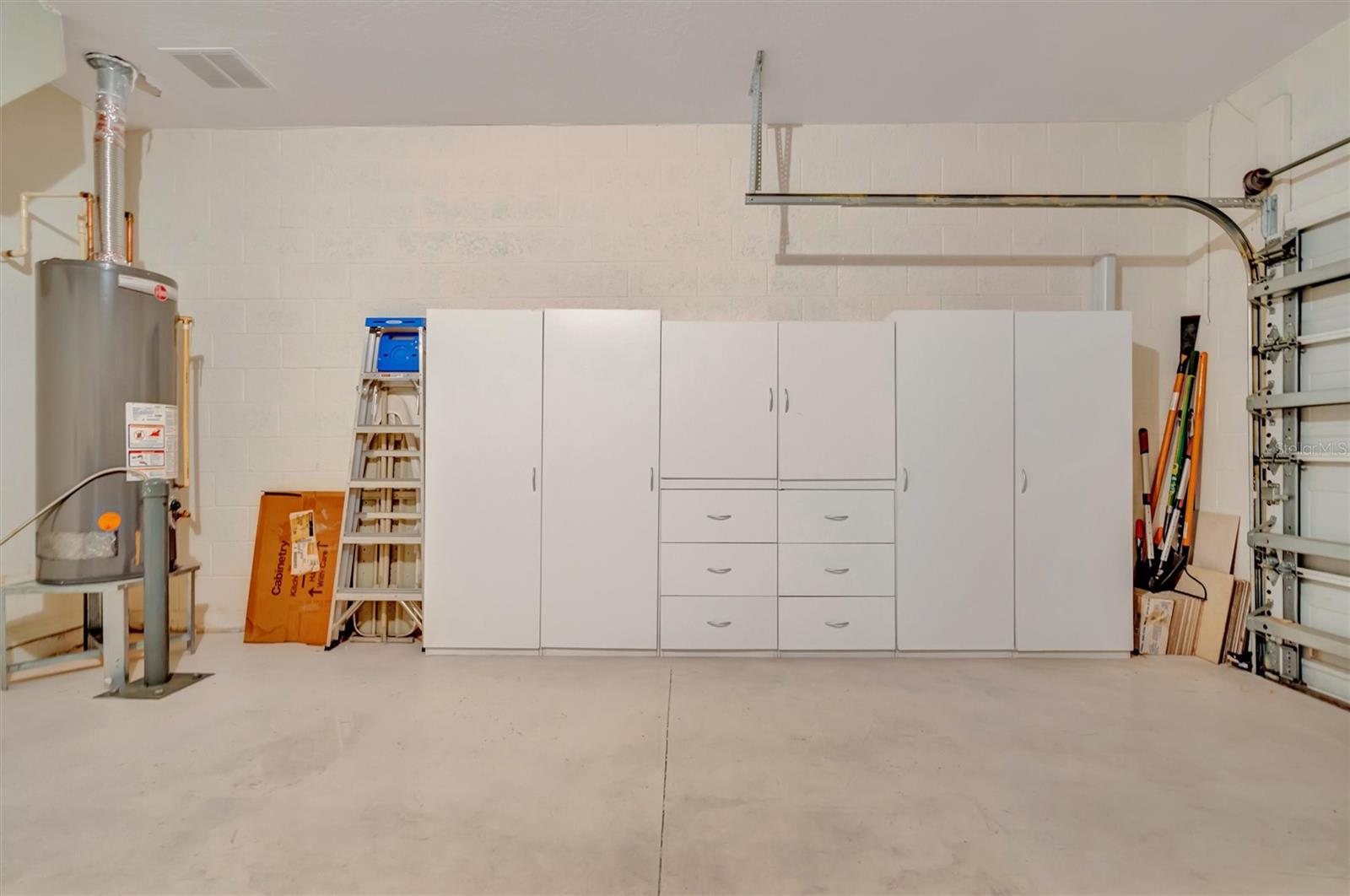 4265 CASCADE FALLS DR