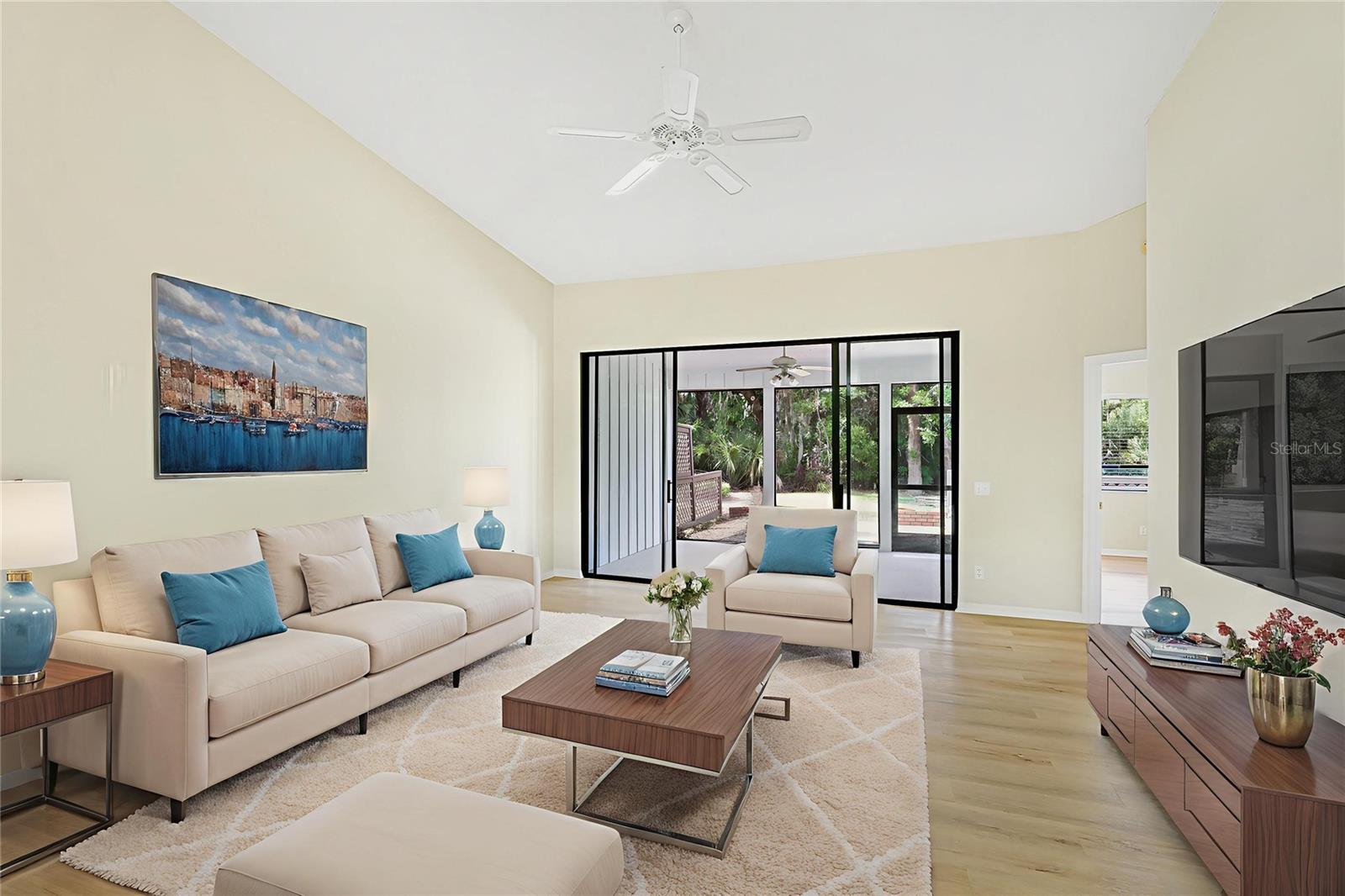 7106 SAINT ANDREWS LN