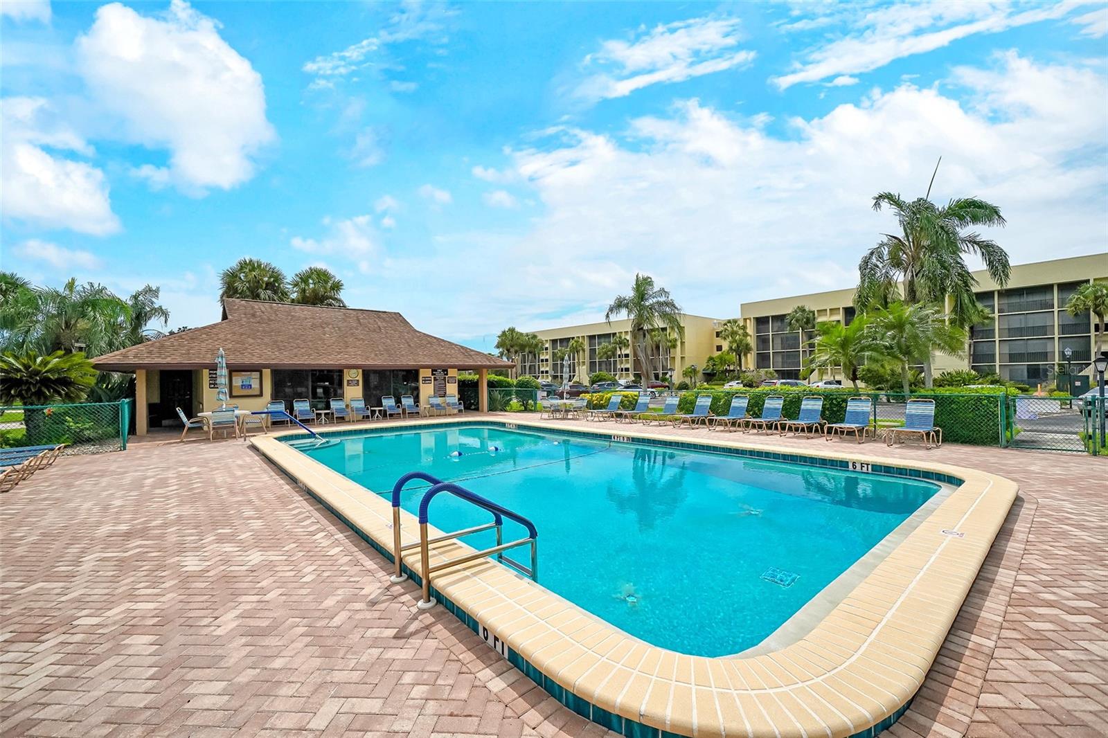 6124 43RD ST W #208A