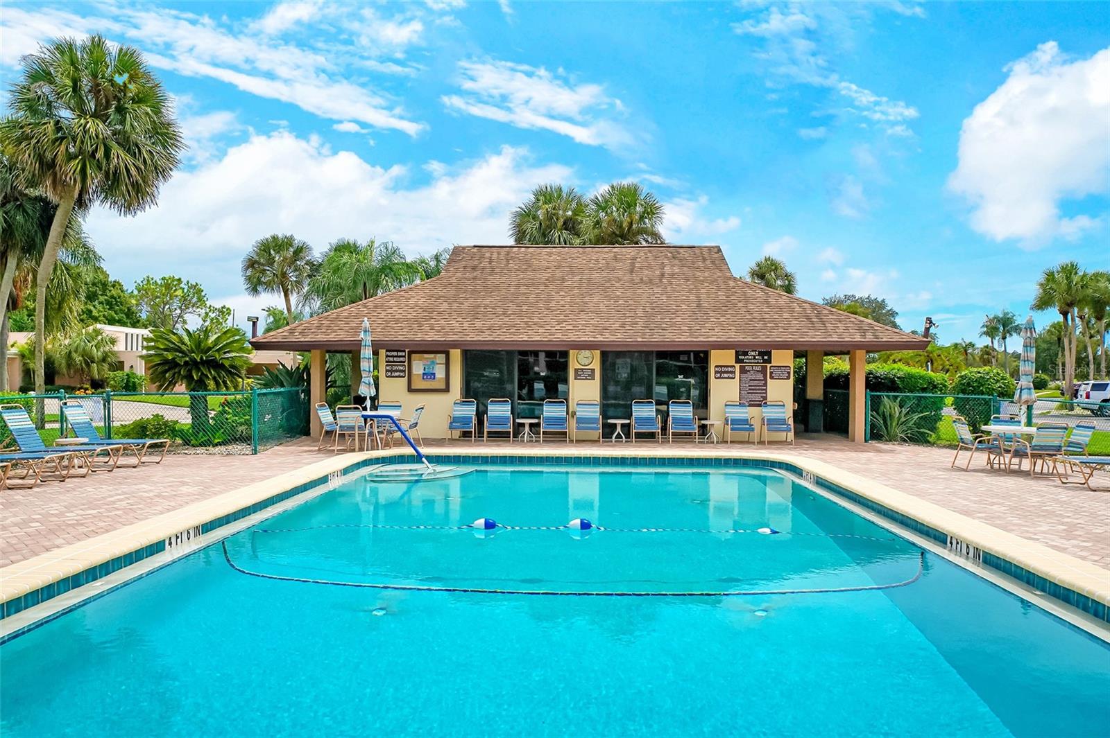 6124 43RD ST W #208A