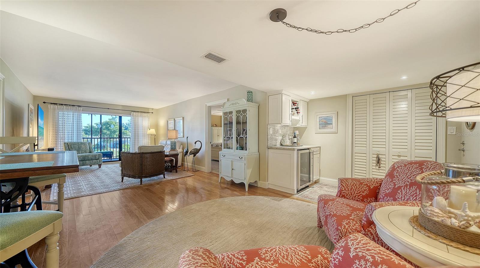 6124 43RD ST W #208A