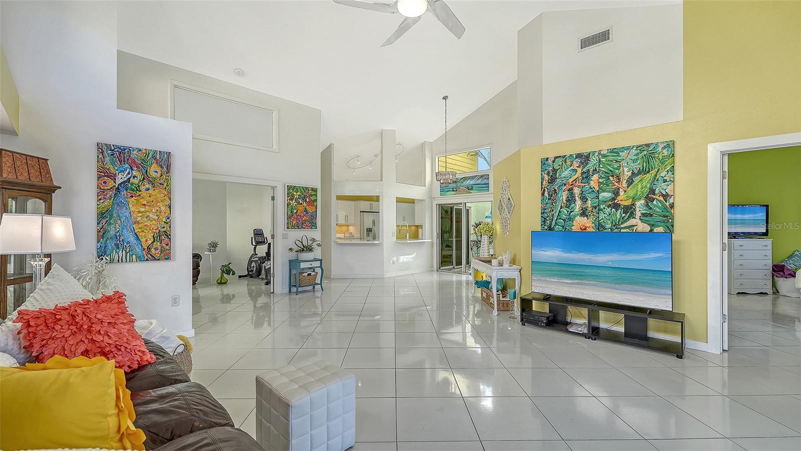 7833 ONTARIO STREET CIR