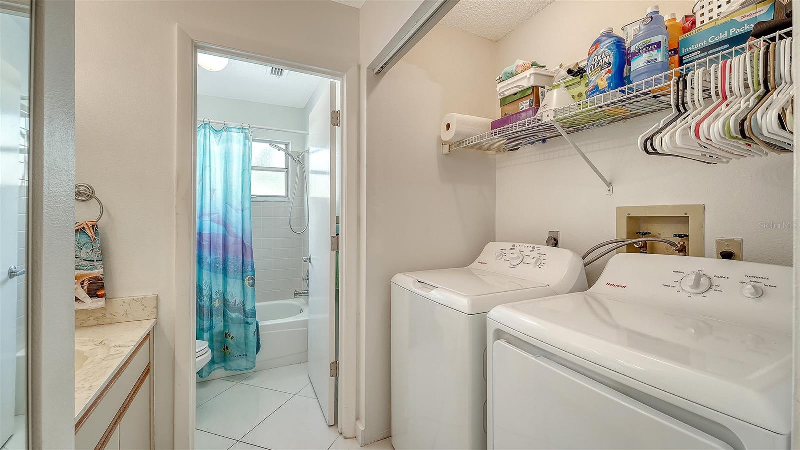 7833 ONTARIO STREET CIR