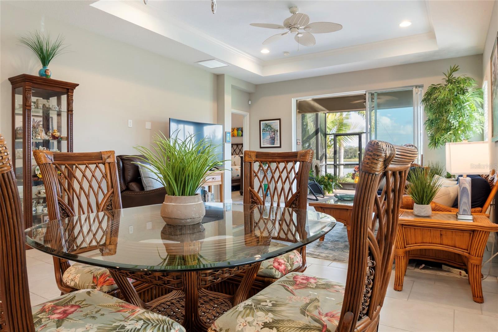 7739 RIDGELAKE CIR
