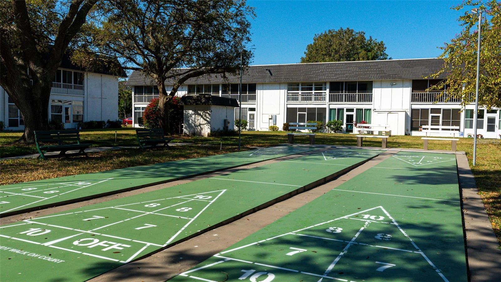 202 47TH AVENUE DR W #333