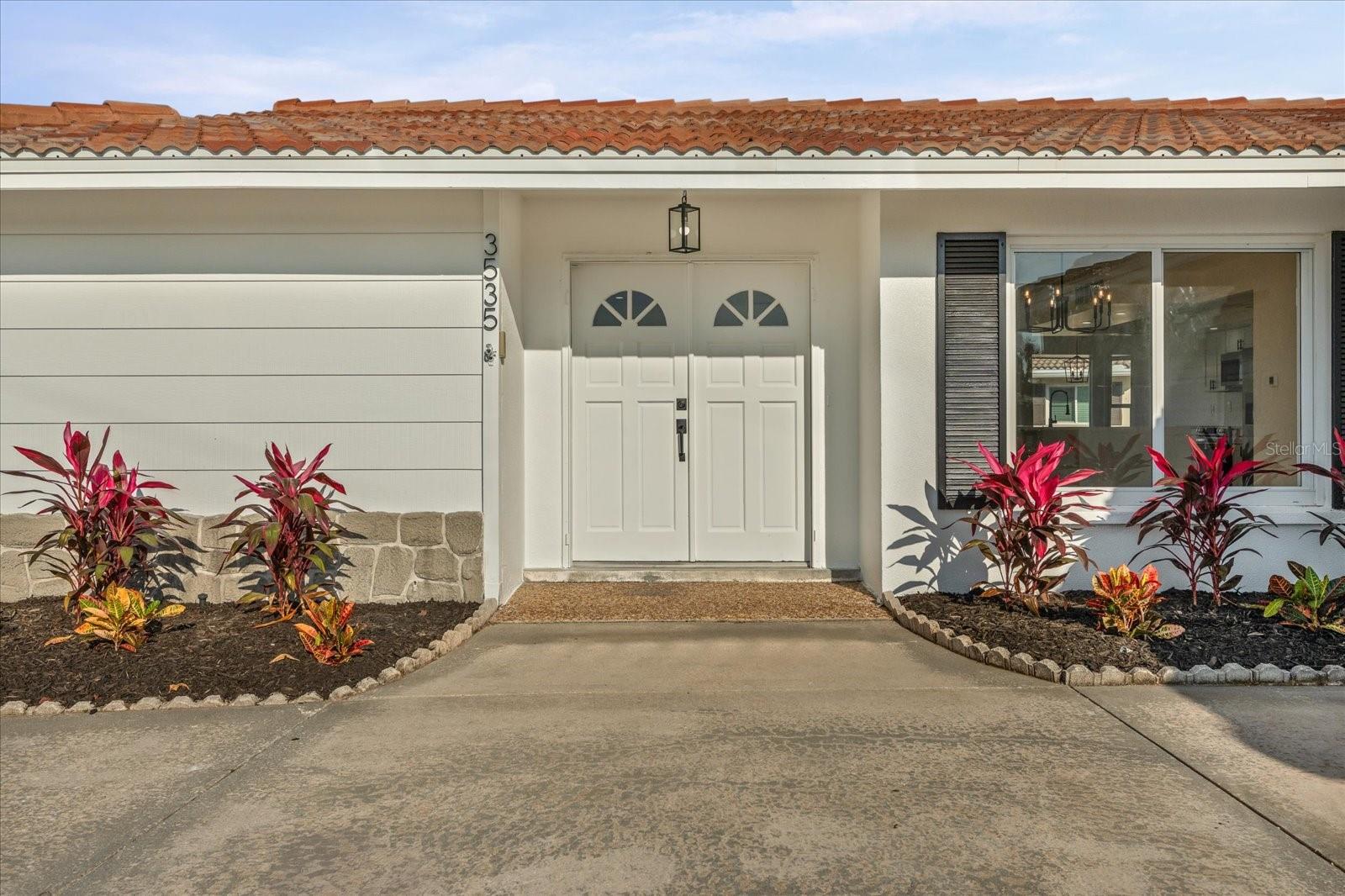 3535 VILLAGE GREEN DR