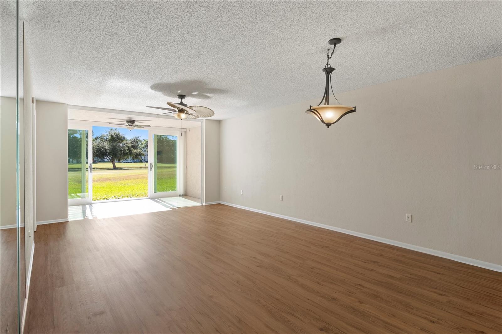 3740 PINEBROOK CIR #105