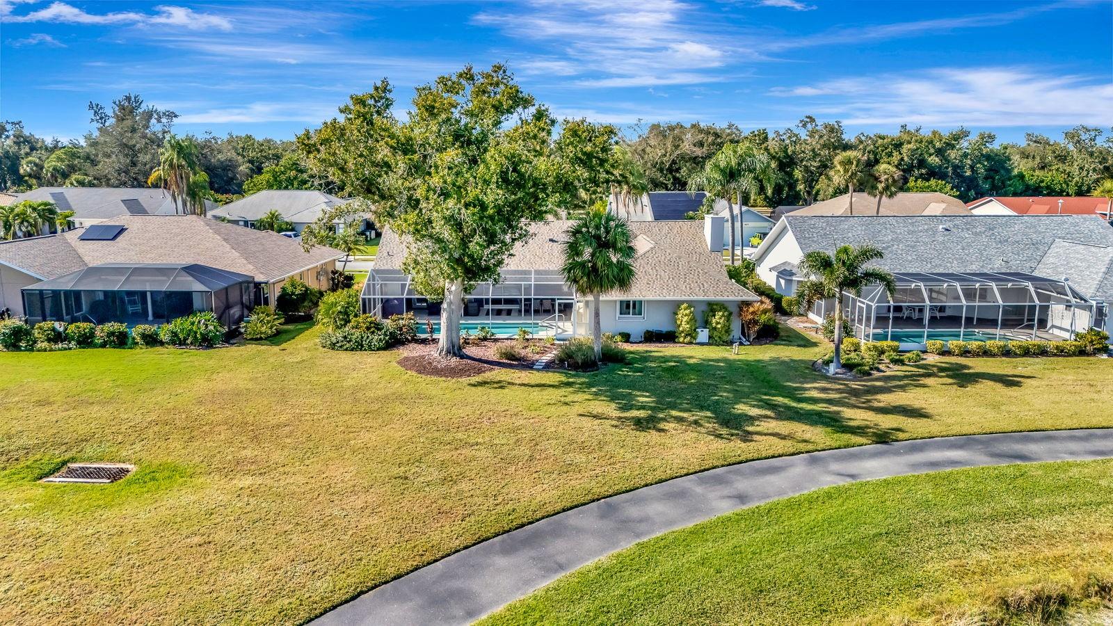 556 SILK OAK DR