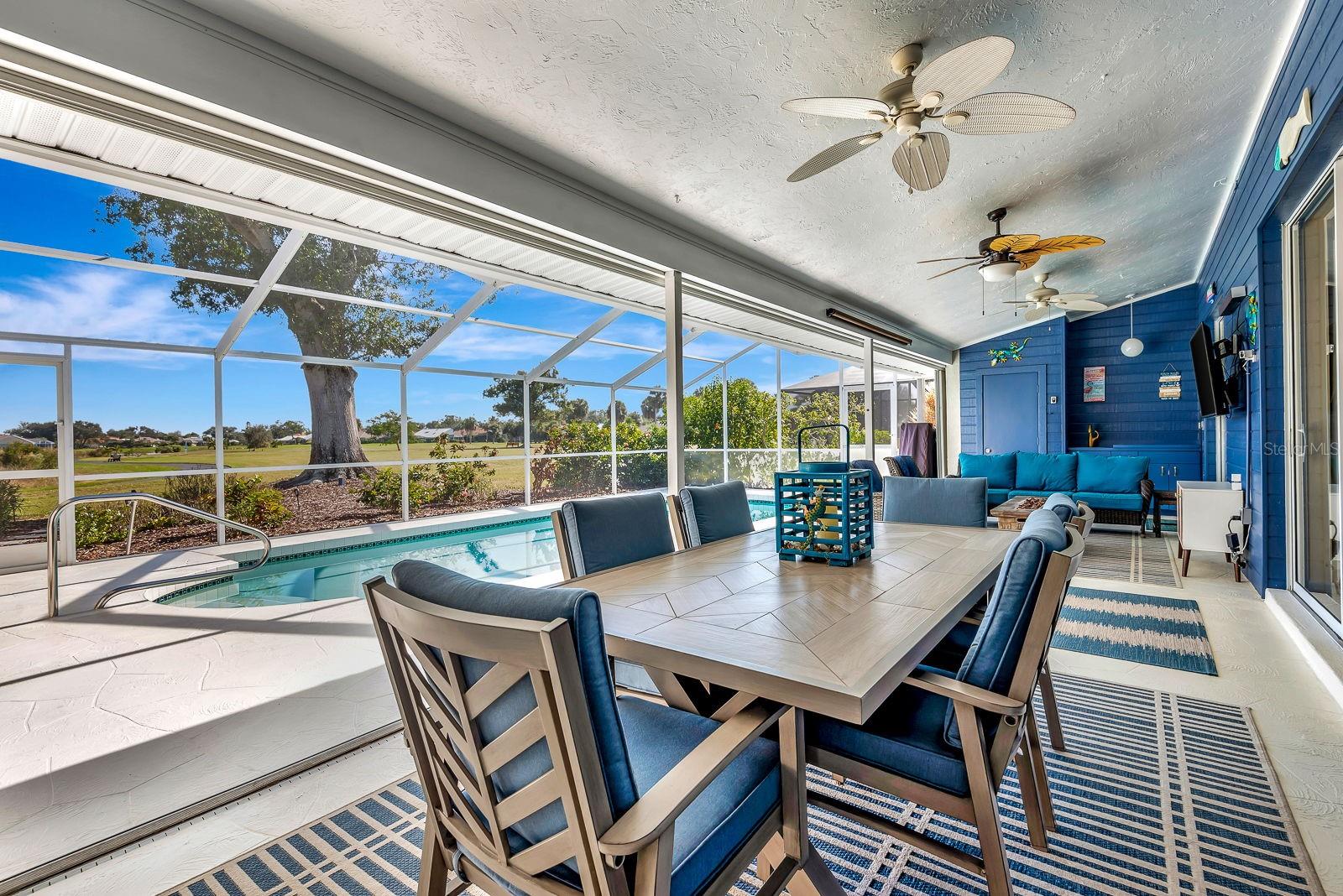 556 SILK OAK DR