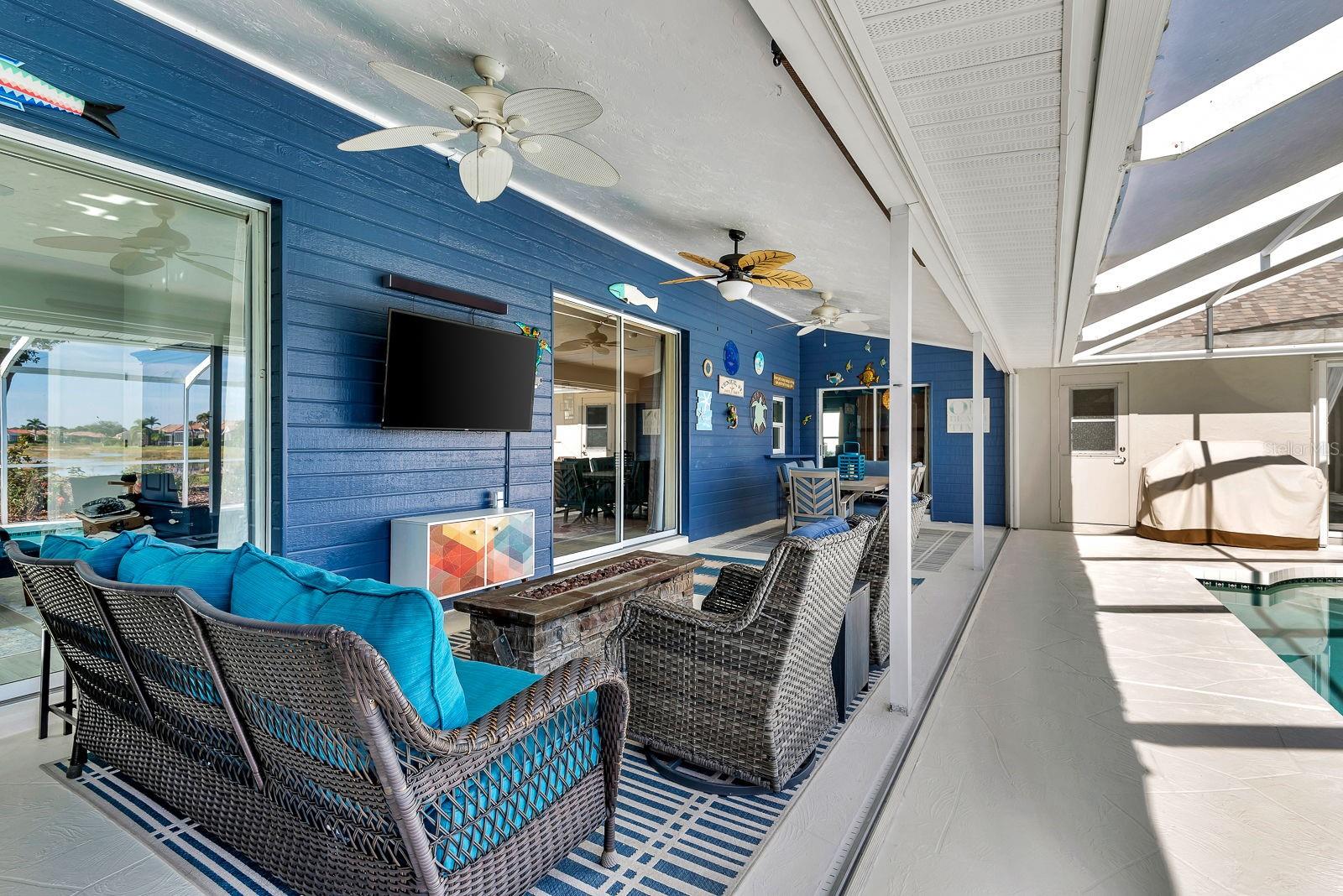 556 SILK OAK DR