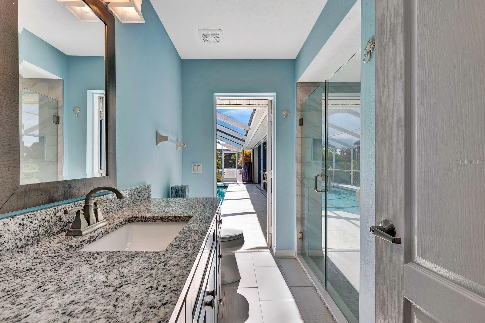 556 SILK OAK DR