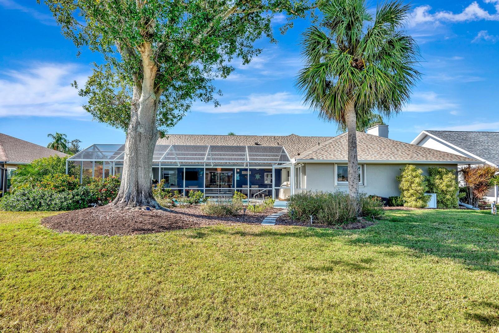 556 SILK OAK DR