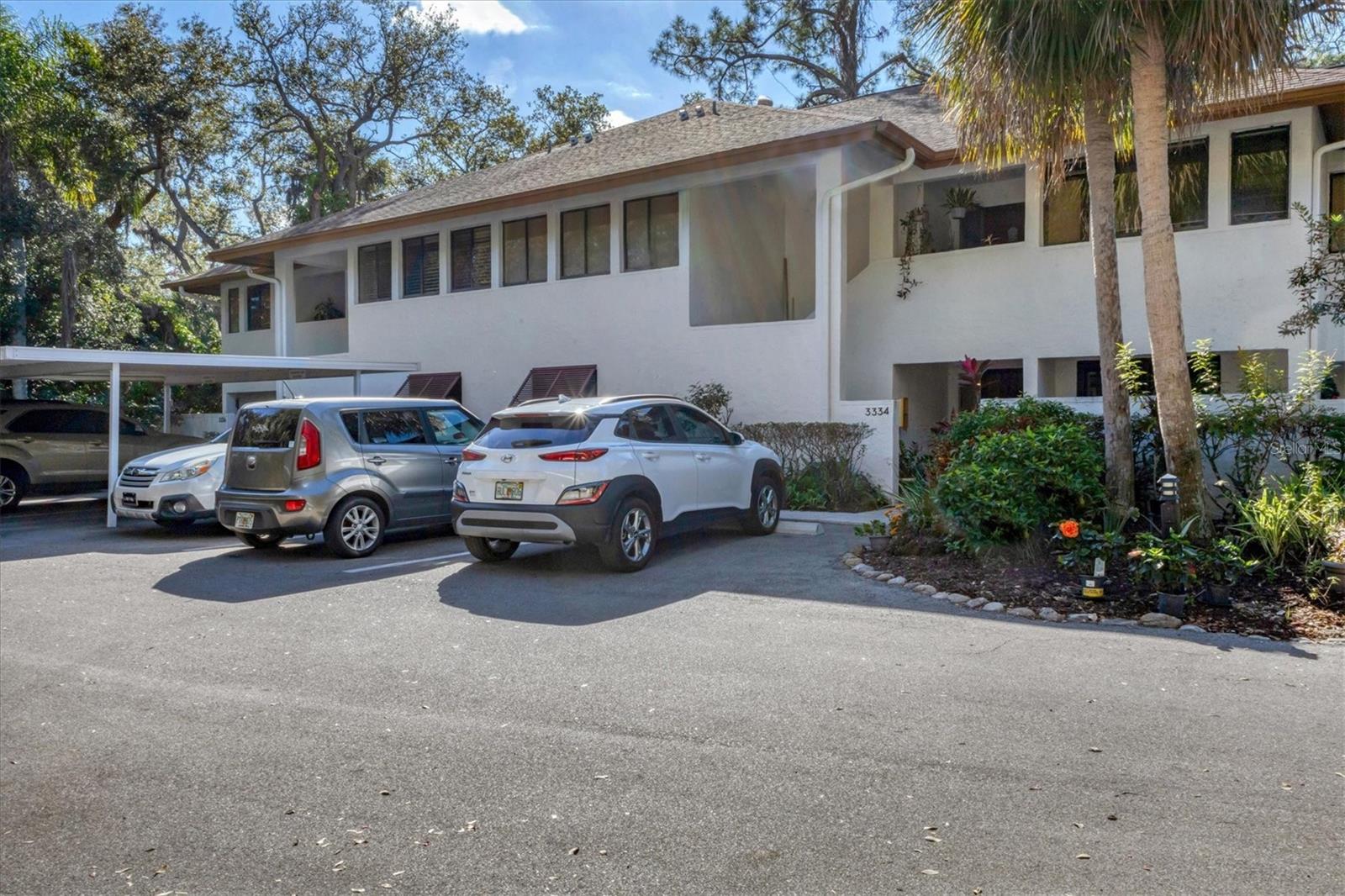 3332 THORNWOOD RD #3332