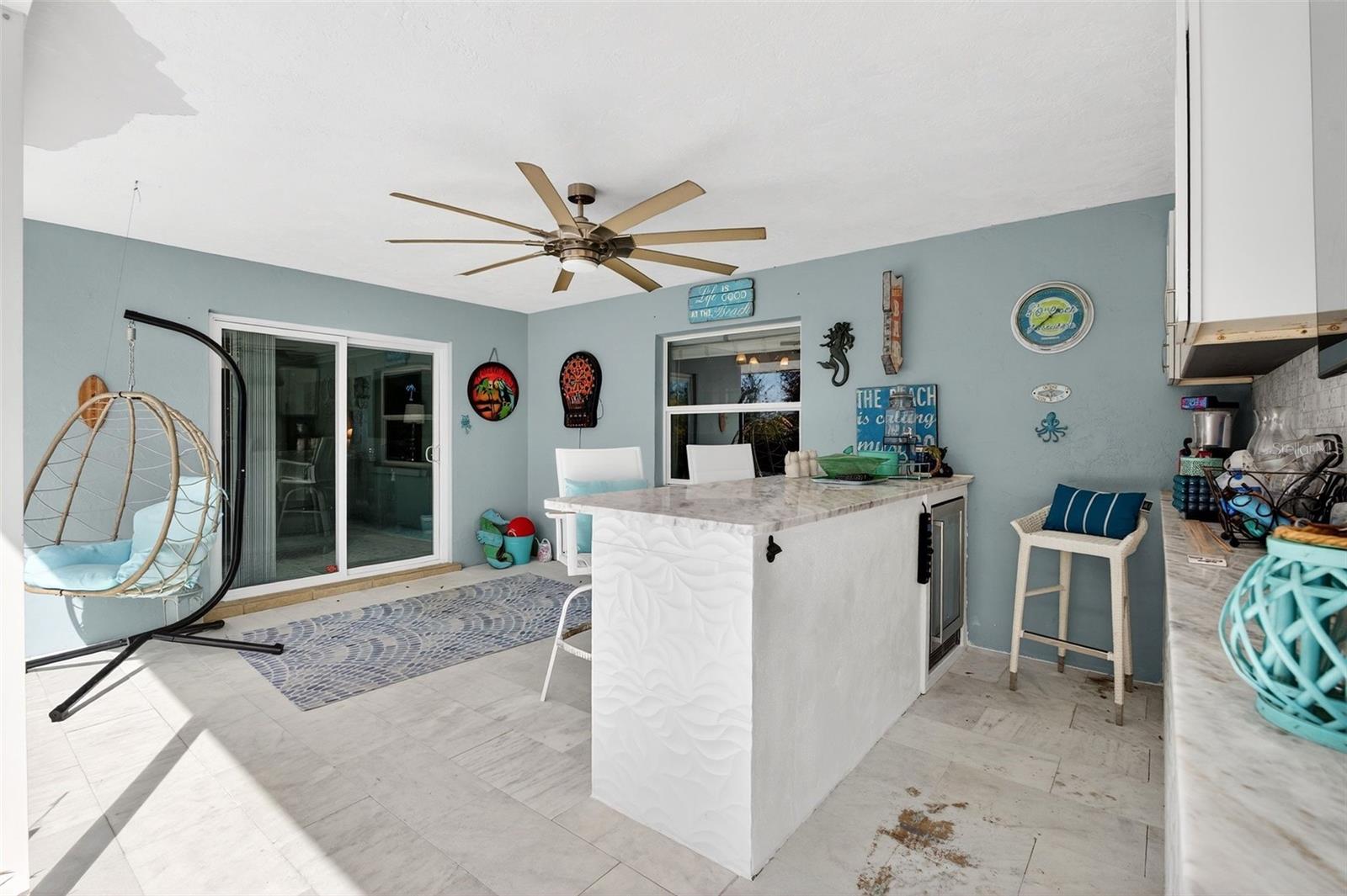 5676 BENEVA WOODS CIR