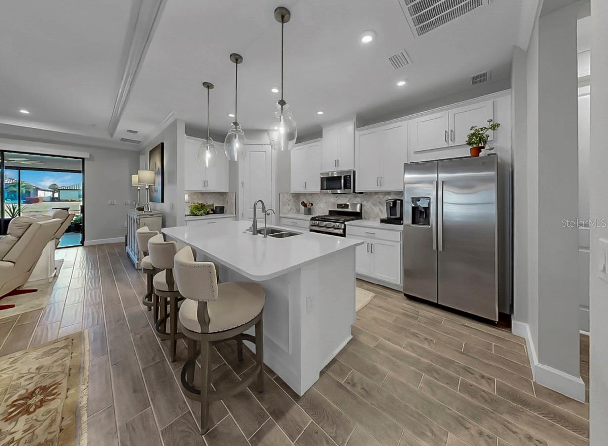 11120 DEVONBRIDGE DR