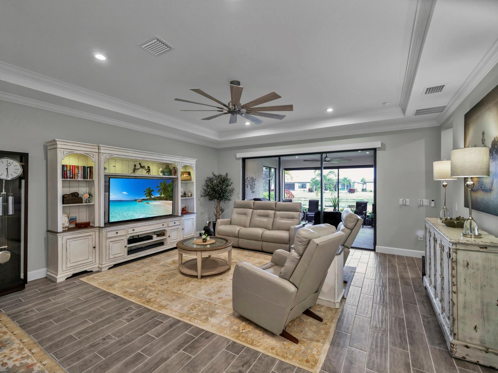 11120 DEVONBRIDGE DR