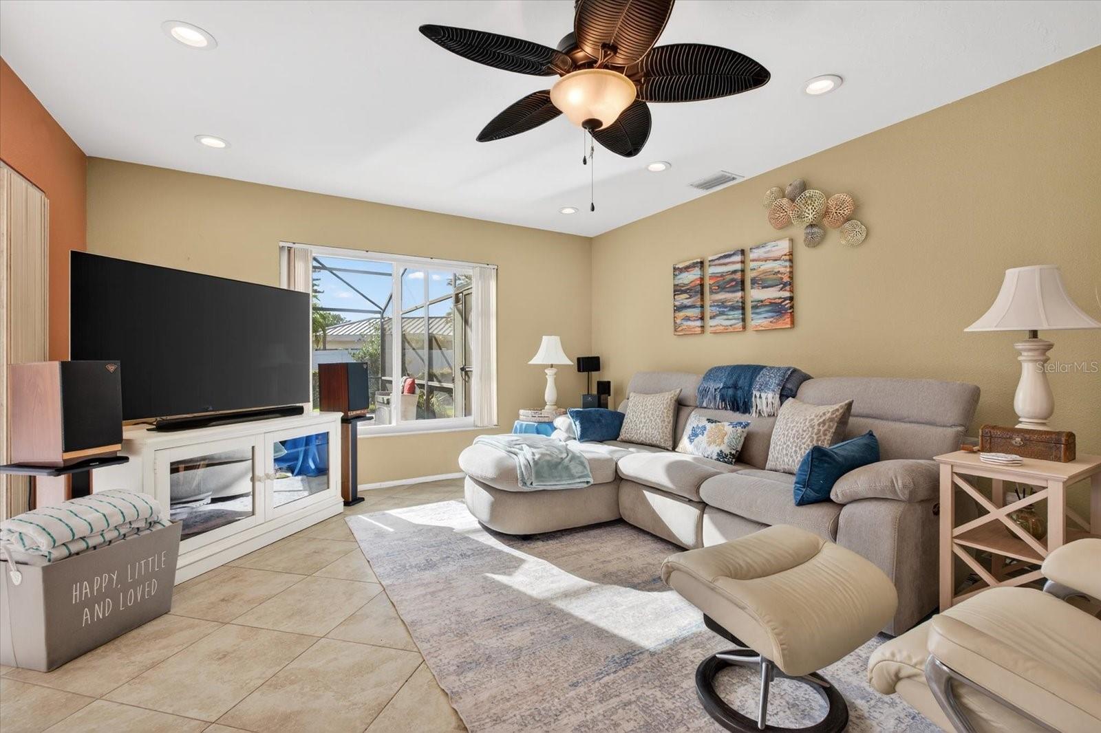 6701 16TH AVENUE DR W