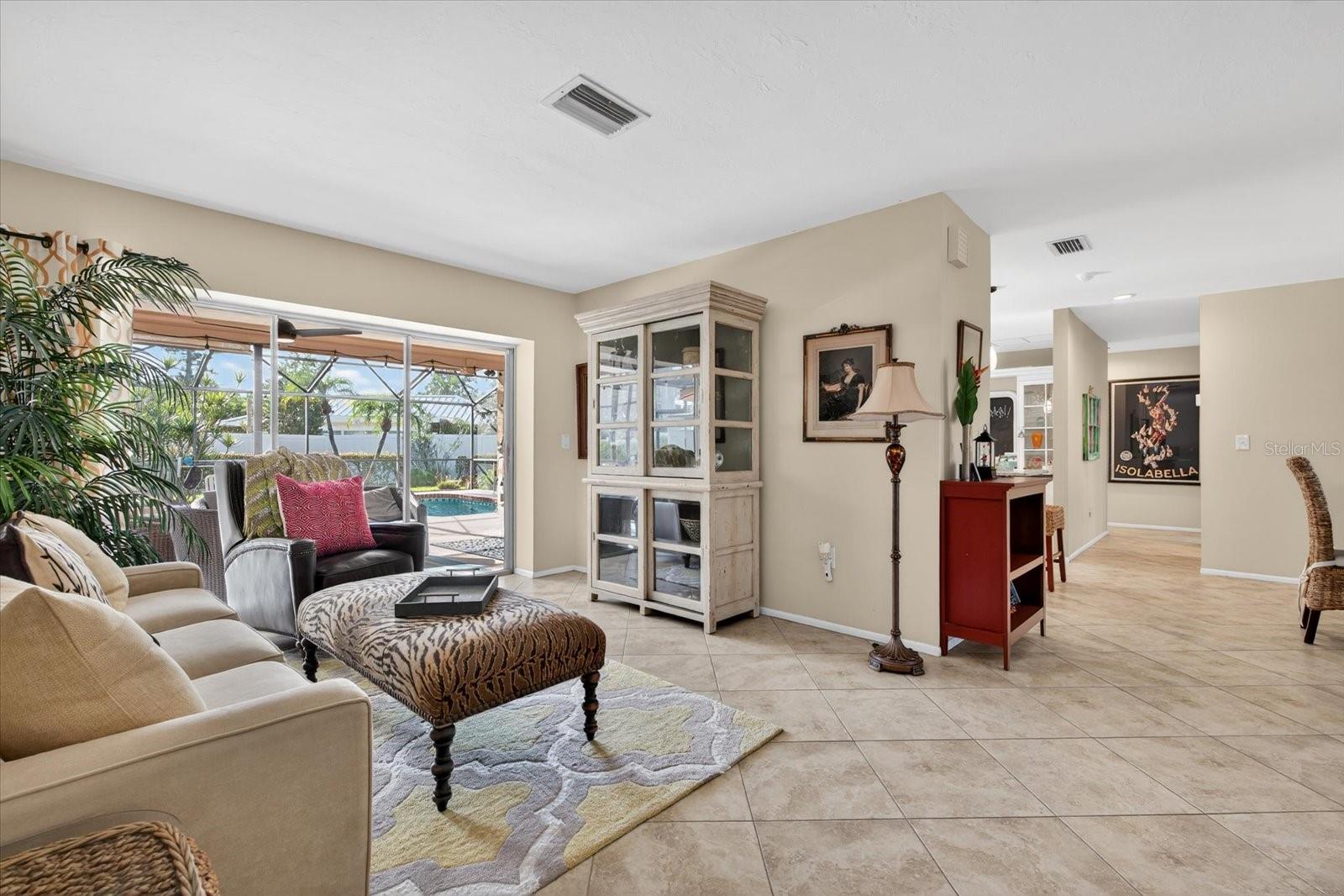 6701 16TH AVENUE DR W