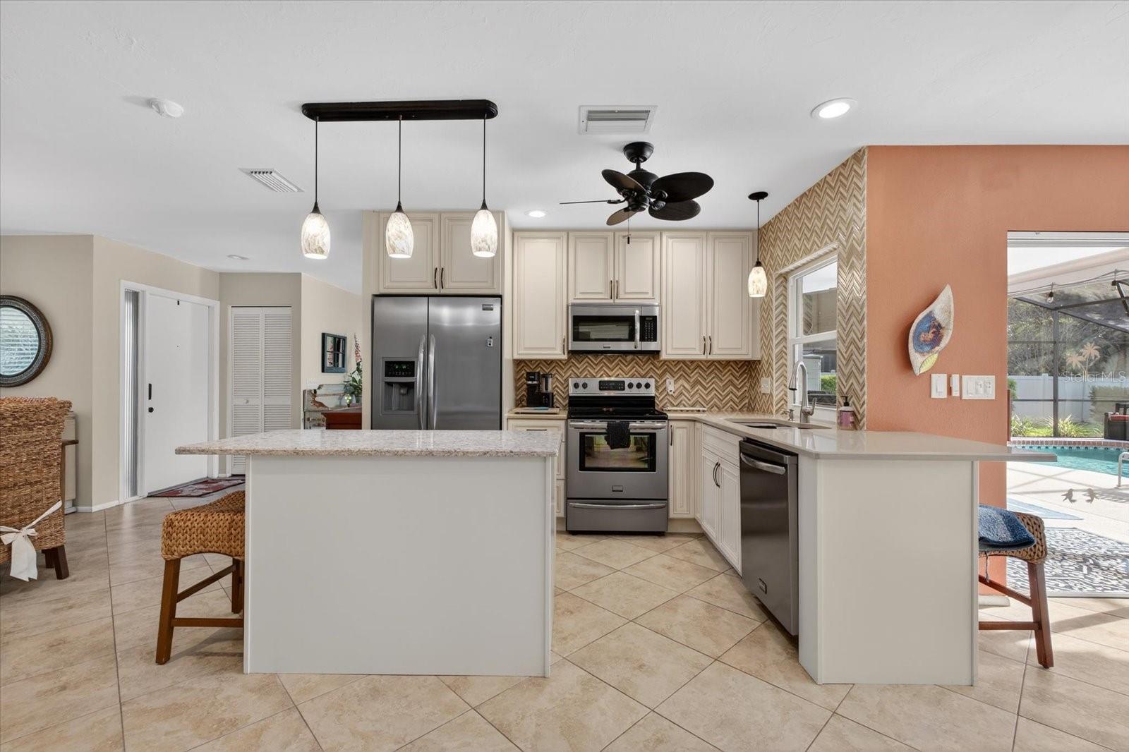 6701 16TH AVENUE DR W