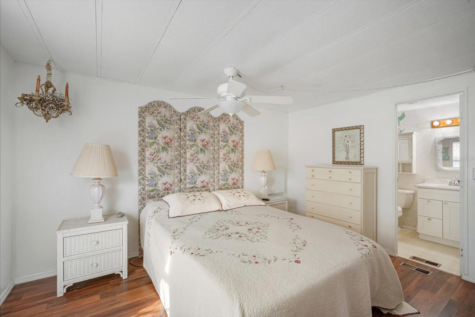 5619 BAYSHORE RD #417