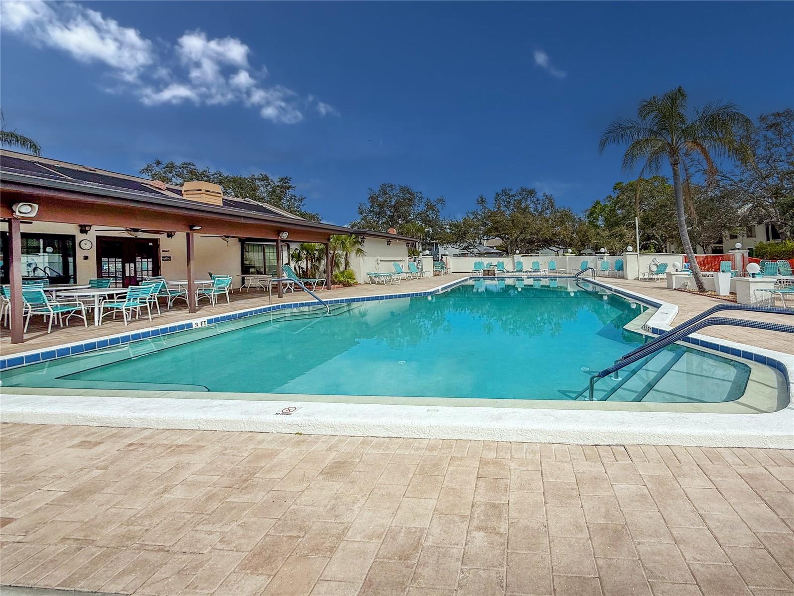 2816 72ND STREET CT W