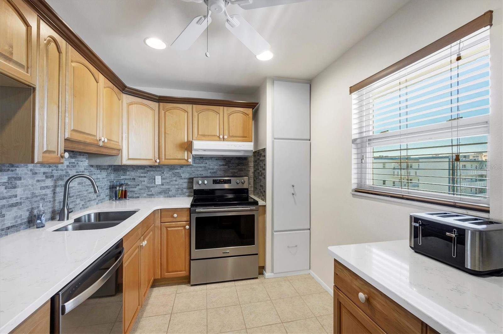 3860 IRONWOOD LN #505G