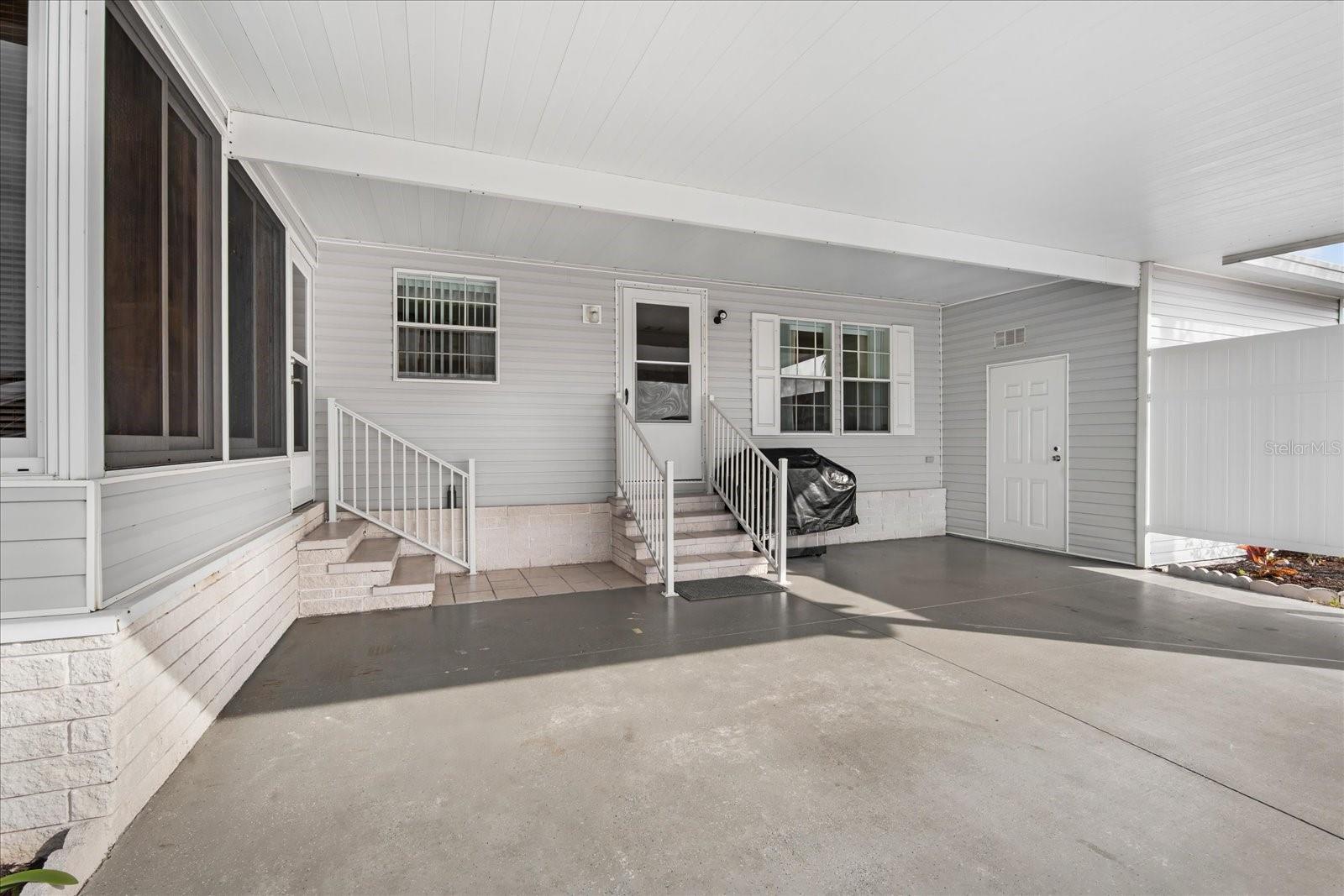 3102 92ND STREET CT E