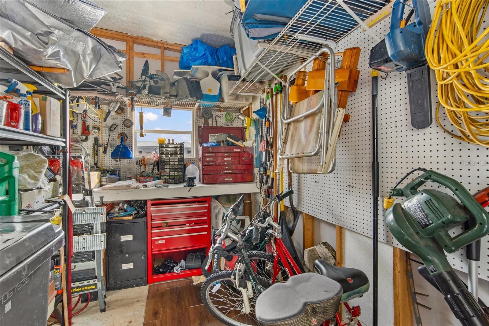 3102 92ND STREET CT E