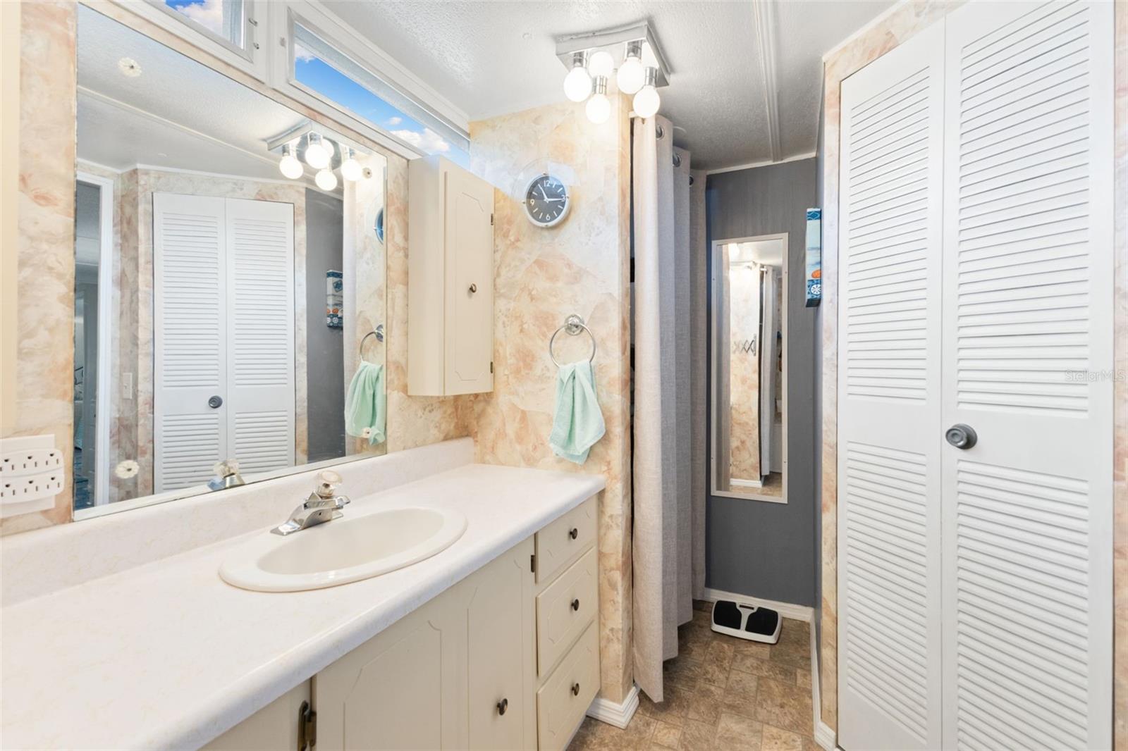 354 QUIET WAY