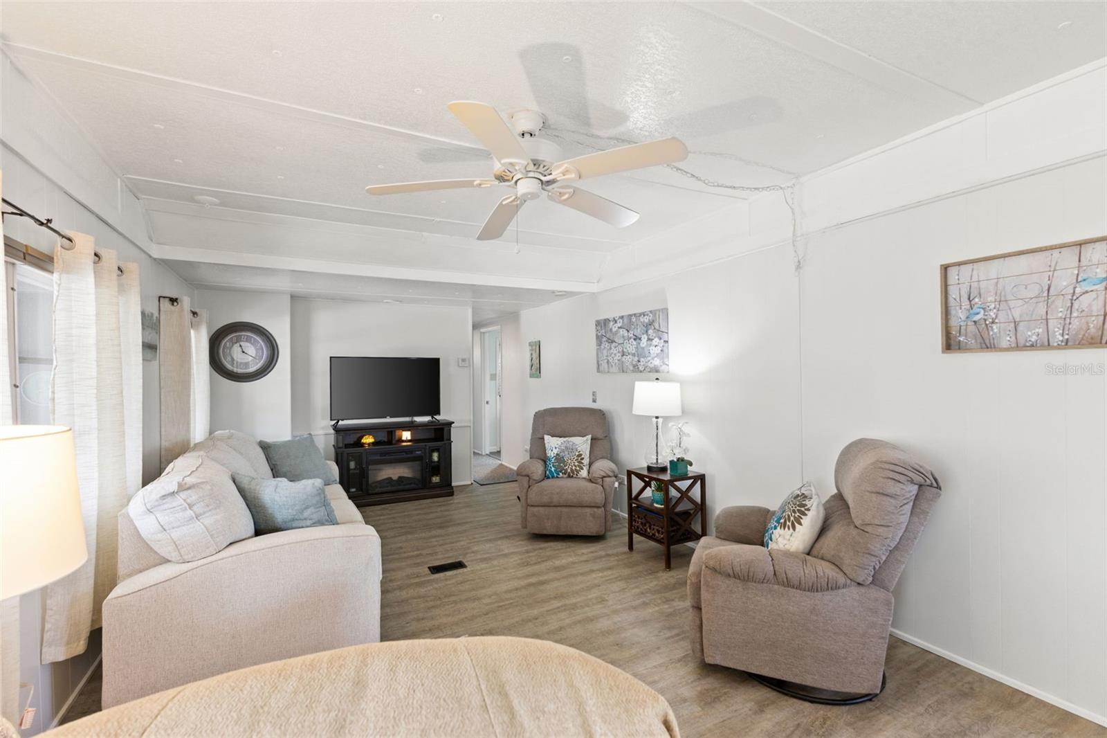 354 QUIET WAY