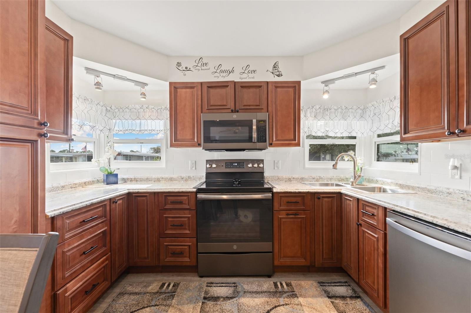 354 QUIET WAY