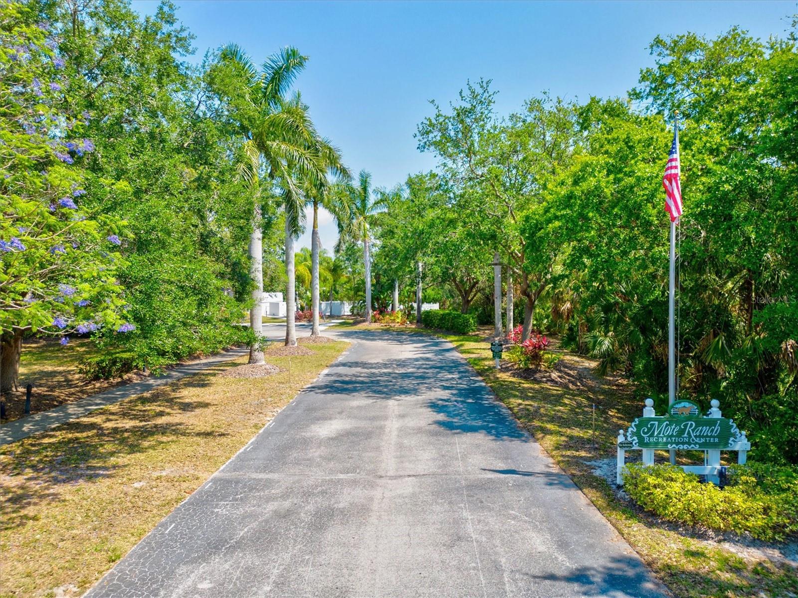 6861 SUPERIOR STREET CIR