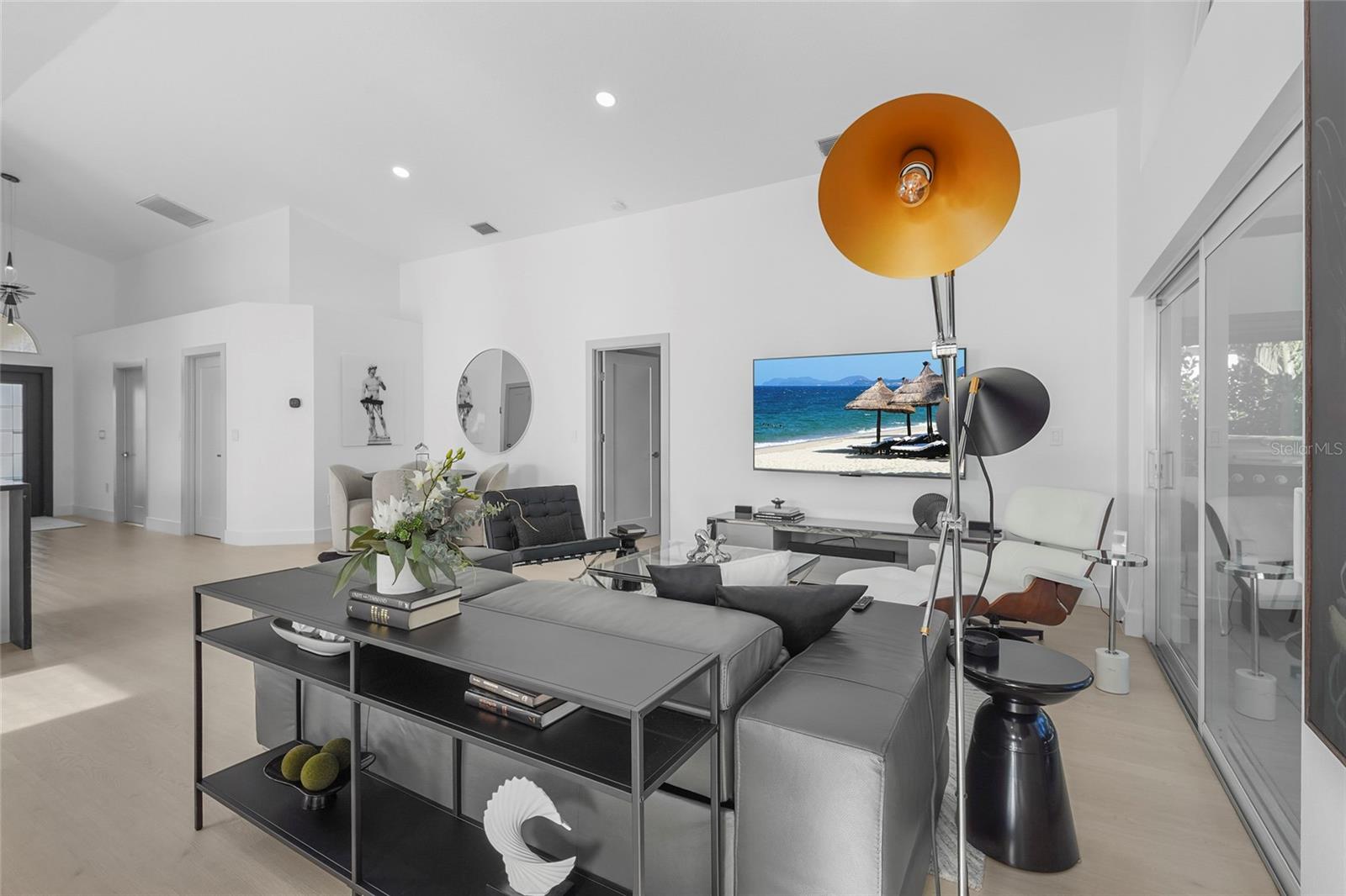 6861 SUPERIOR STREET CIR