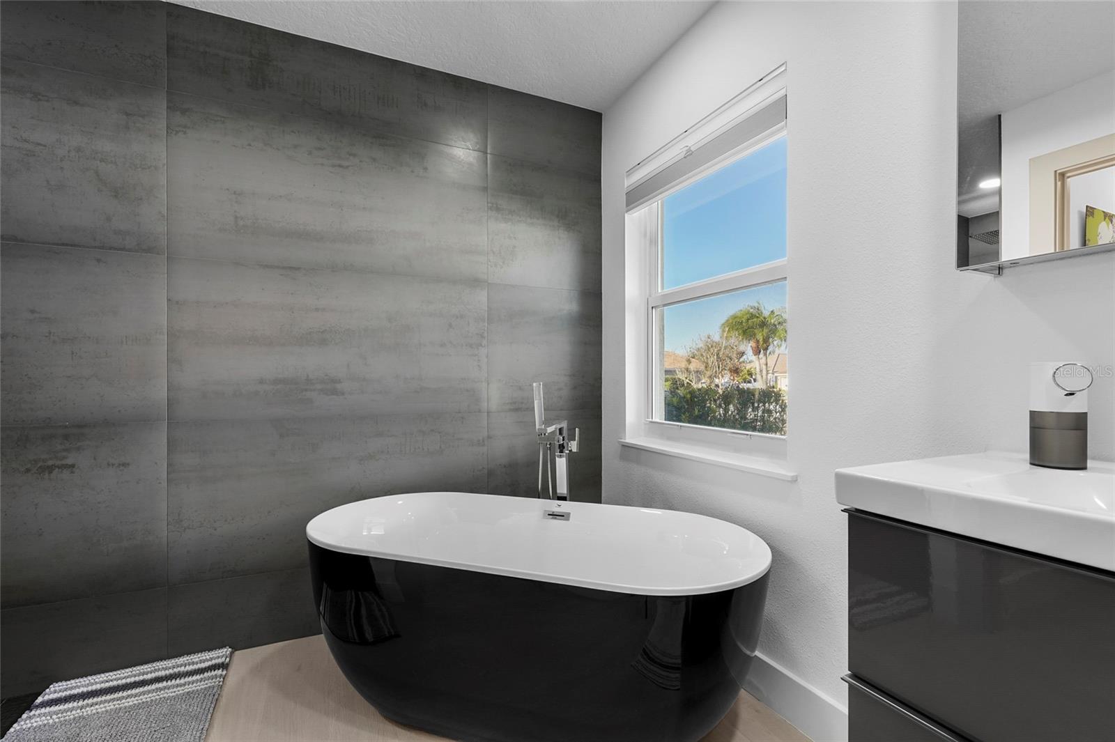 6861 SUPERIOR STREET CIR