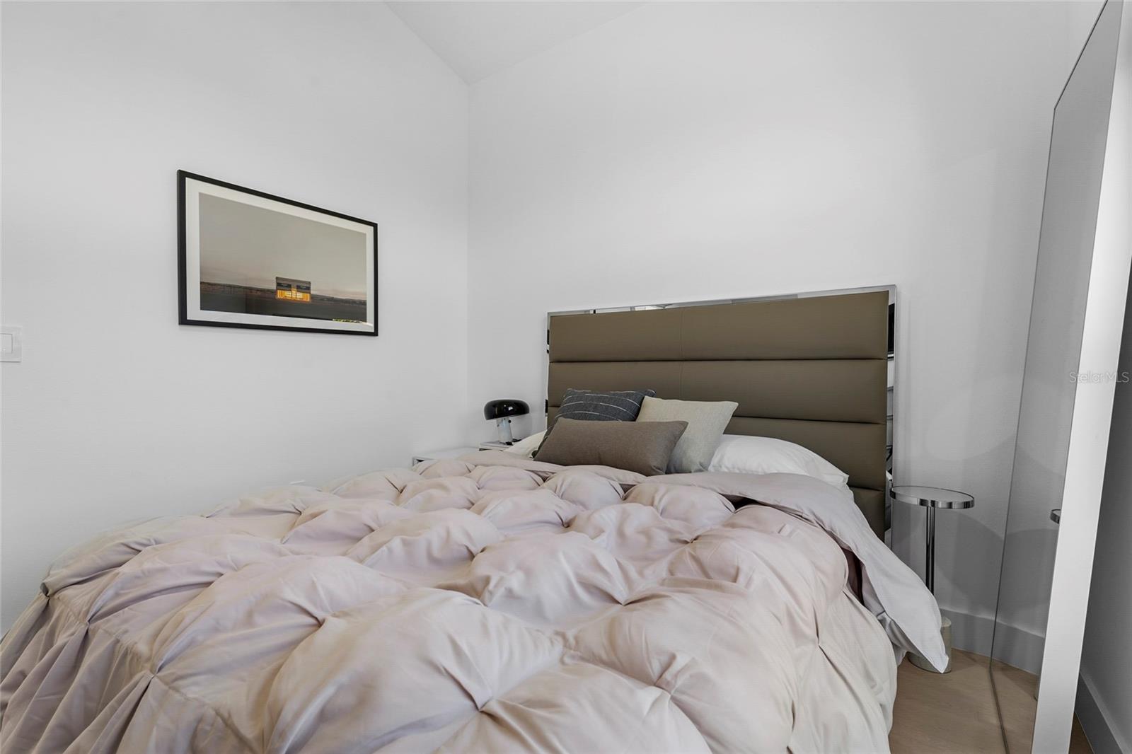 6861 SUPERIOR STREET CIR