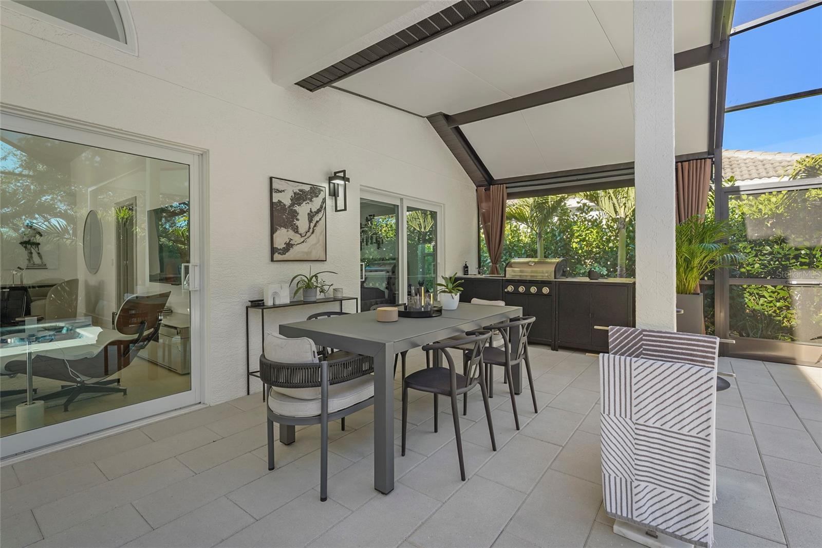 6861 SUPERIOR STREET CIR