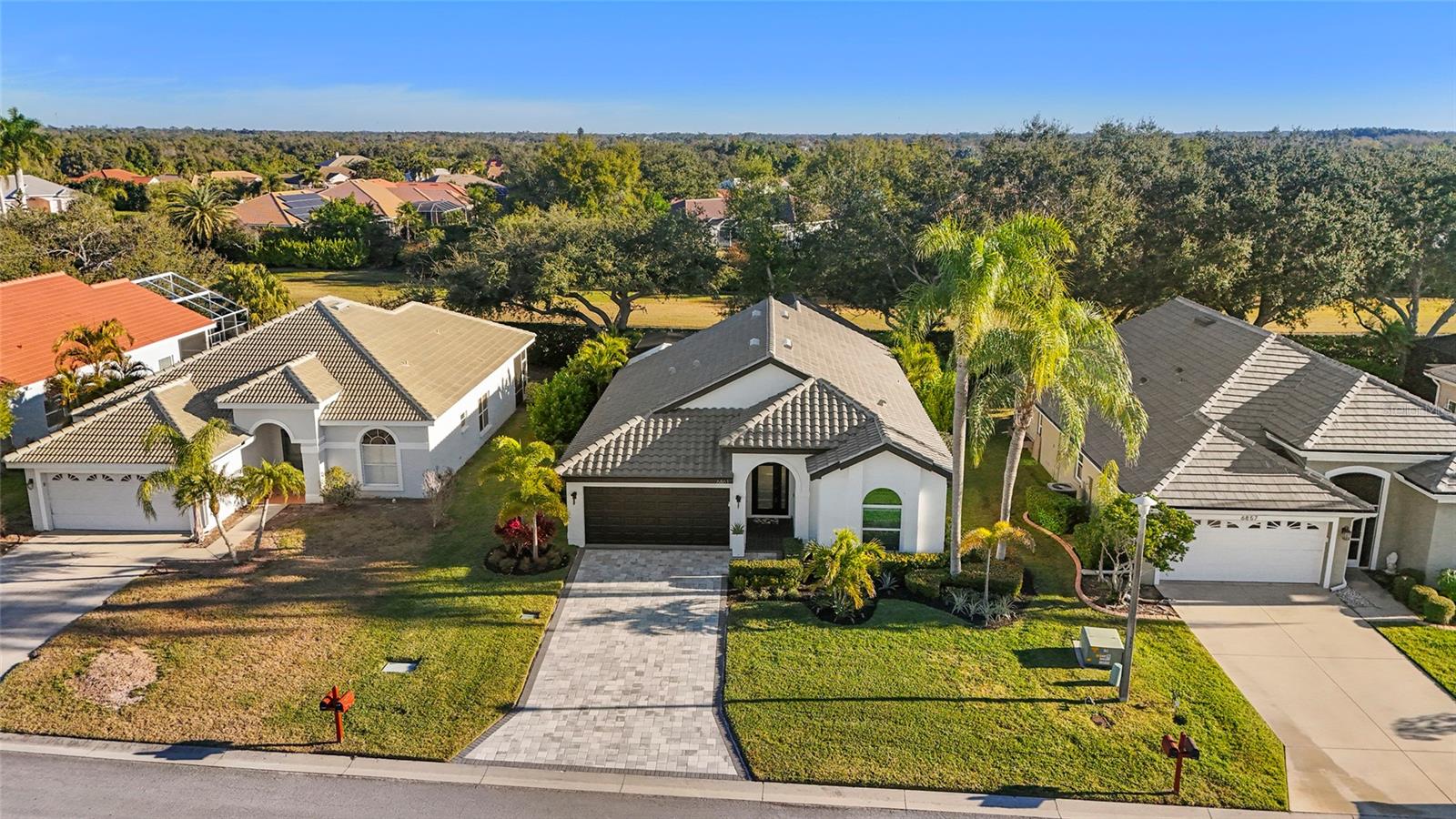 6861 SUPERIOR STREET CIR