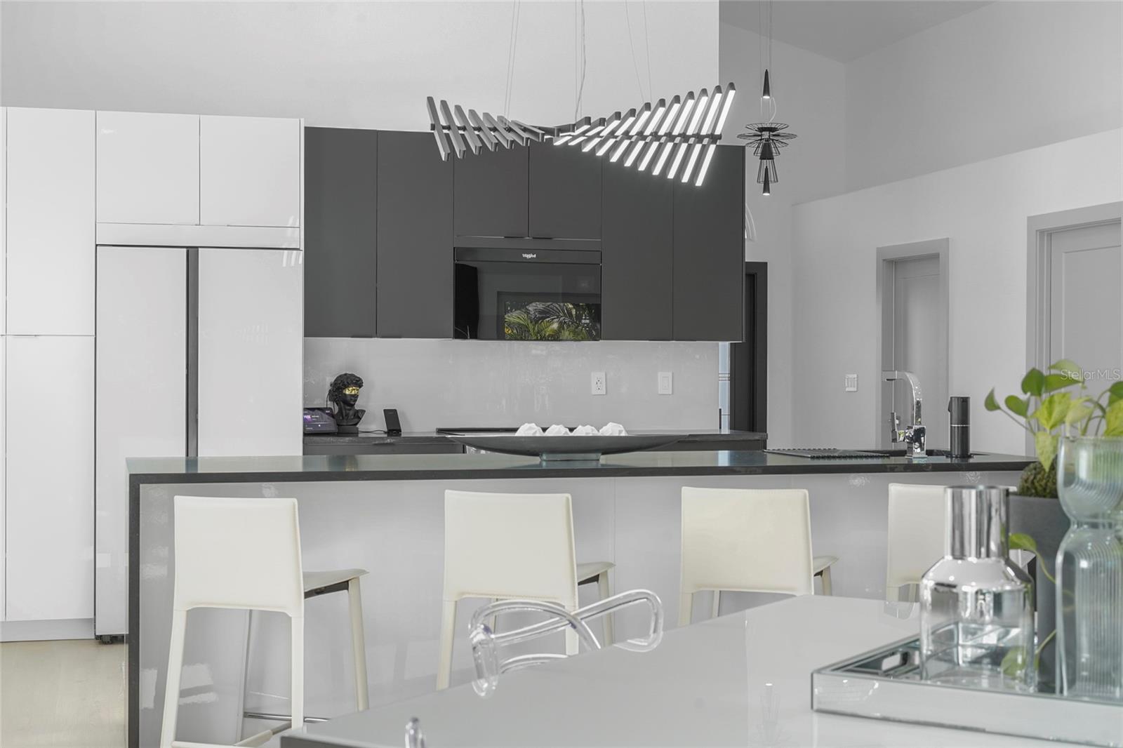 6861 SUPERIOR STREET CIR